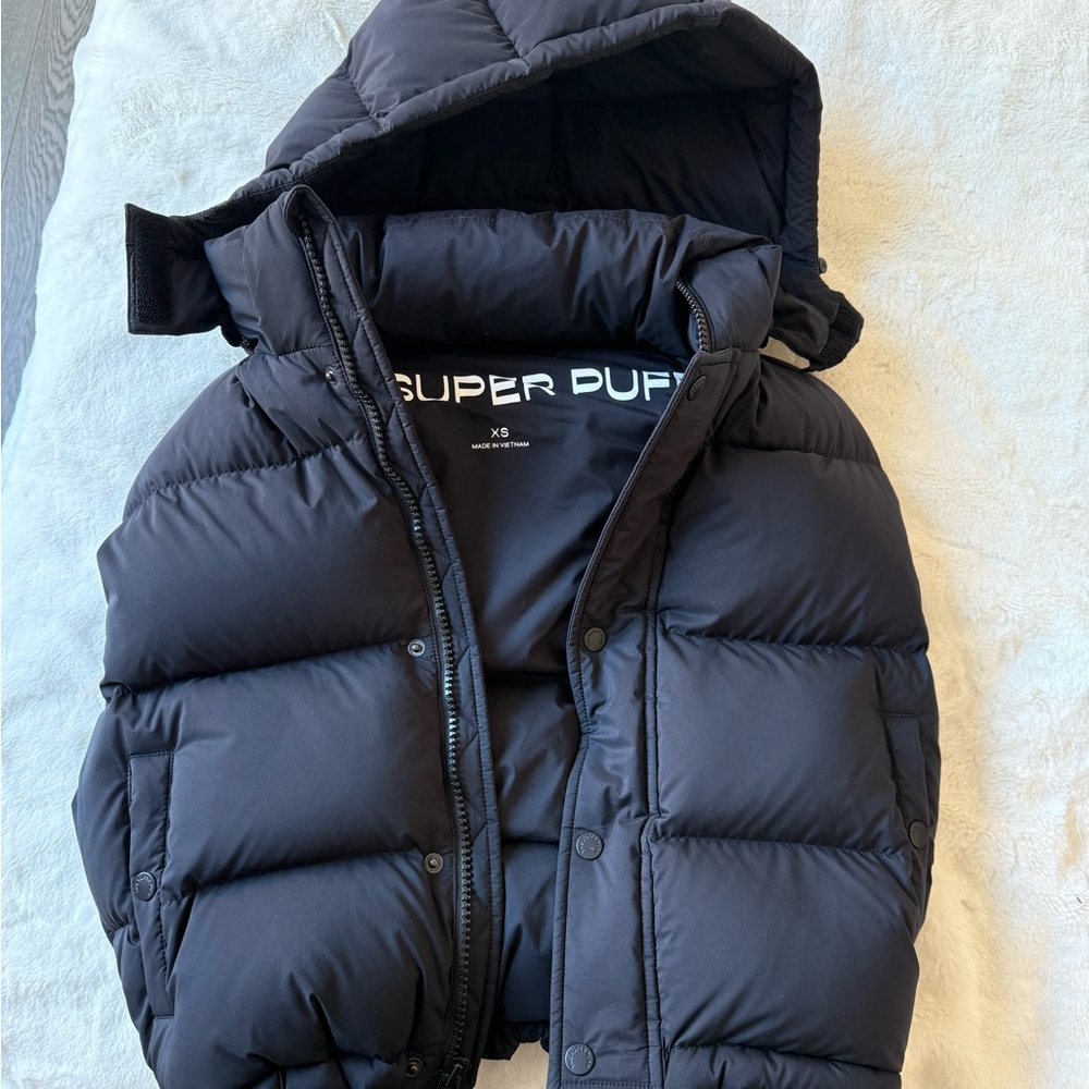 Superpuff Black Jacket